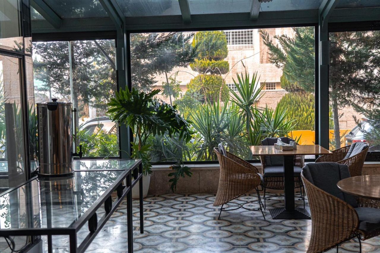 Guest House Hotel Amman By Fhm 외부 사진